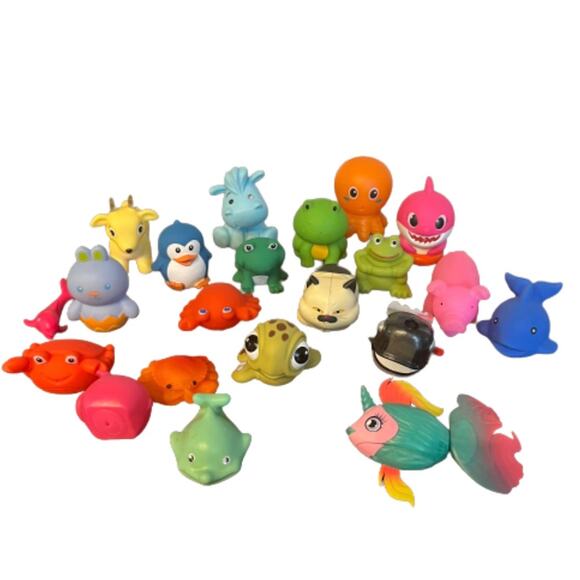 Baby Bath Toy Squirters - Picture 1 of 5
